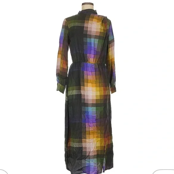 Long Sleeve Plaid Maxi Dress in Multicolor - Picture 3 of 6